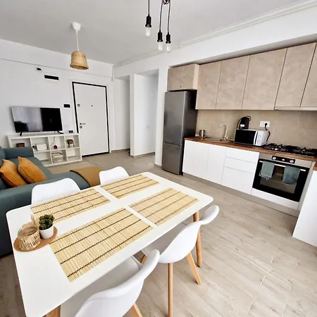 Nest - Private Parking - Gym - Swimming Pools *